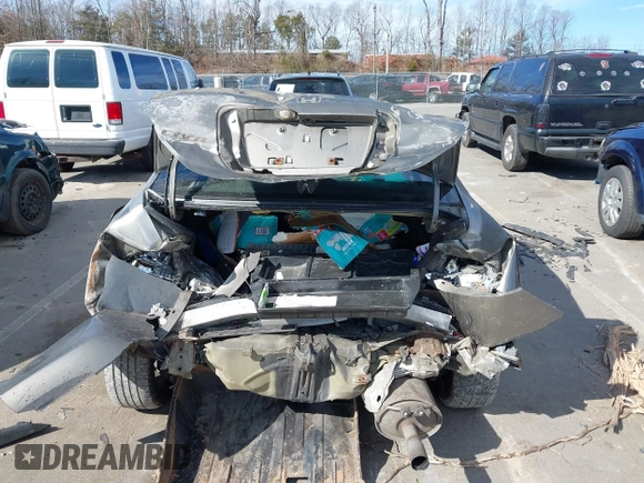 2006 Honda Civic Cpe LX with VIN 2HGFG11606H541571, listed as a IAAI auction lot 41689942 with 238,614 mi miles. Bid and sale history available at carsss.com. Image 16.