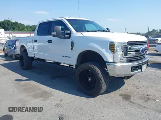2019 Ford F-250 XL with VIN 1FT7W2BTXKEF15254, listed as a IAAI auction lot 42611619 with 77,106 mi miles and . Bid and sale history available at DreamBid. Image 1.