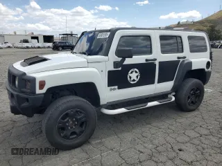 2006 Hummer H3 z VIN 5GTDN136468241071, wystawiony jako Copart lot #56801095 z przebiegiem 162 219 mil mil oraz Tytuł czysty. Historia ofert i sprzedaży dostępna na DreamBid. Obrazek 1.