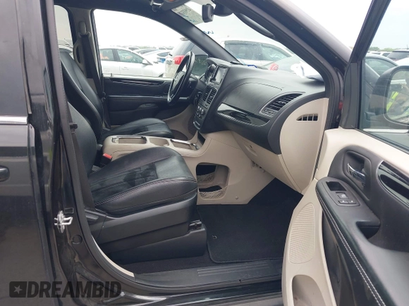 2018 Dodge Grand Caravan SXT z VIN 2C4RDGCGXJR298710, wystawiony jako IAAI lot #41933213 z przebiegiem 259 904 mil mil oraz . Historia ofert i sprzedaży dostępna na DreamBid. Obrazek 5.