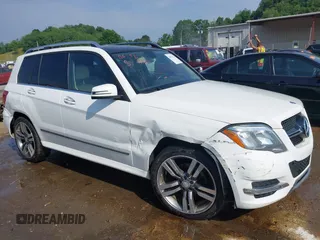2014 Mercedes-Benz GLK 350 z VIN WDCGG8JB7EG207387, wystawiony jako IAAI lot #39673214 z przebiegiem 136 003 mil mil oraz . Historia ofert i sprzedaży dostępna na DreamBid. Obrazek 1.