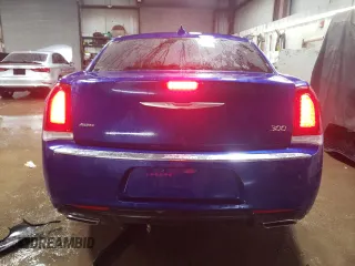 2019 Chrysler 300 Limited with VIN 2C3CCAKG3KH689958, listed as a Copart auction lot 87105044 with 52,072 mi miles and Salvage Title. Bid and sale history available at carsss.com. Image 6.