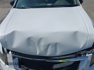 2008 Honda Accord LX z VIN 1HGCP26318A103067, wystawiony jako IAAI lot #42273183 z przebiegiem 109 094 mil mil oraz . Historia ofert i sprzedaży dostępna na DreamBid. Obrazek 10.