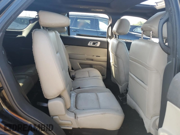 2013 Ford Explorer XLT z VIN 1FM5K7D87DGA54011, wystawiony jako Copart lot #62096145 z przebiegiem 197 716 mil mil oraz Czysty tytuł • Clean title. Historia ofert i sprzedaży dostępna na DreamBid. Obrazek 11.