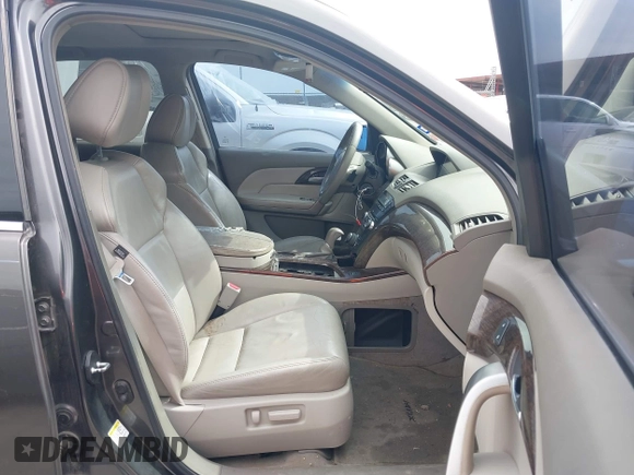 2011 Acura MDX Tech Pkg with VIN 2HNYD2H69BH503868, listed as a IAAI auction lot 41673758 with 198,686 mi miles. Bid and sale history available at carsss.com. Image 5.