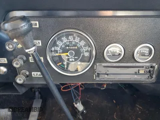 1985 Jeep CJ with VIN 1JCCM87E2FT135665, listed as a Copart auction lot 77665374 with 181,500 mi miles and Clean Title. Bid and sale history available at carsss.com. Image 9.