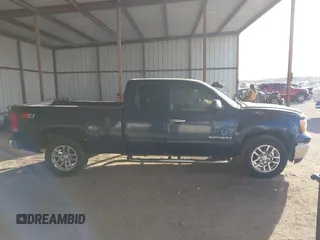 2008 GMC Sierra 1500 SLE1 z VIN 2GTEK19J181254317, wystawiony jako IAAI lot #41421167 z przebiegiem 211 202 mil mil oraz . Historia ofert i sprzedaży dostępna na DreamBid. Obrazek 13.