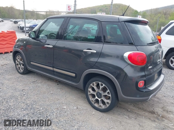 2014 FIAT 500L Trekking with VIN ZFBCFADH3EZ011646, listed as a IAAI auction lot 42107103 with 179,995 mi miles. Bid and sale history available at carsss.com. Image 3.