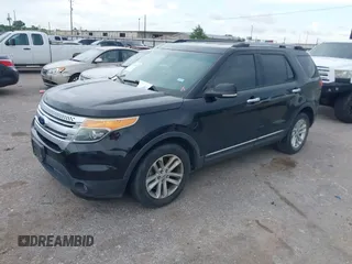 2014 Ford Explorer XLT with VIN 1FM5K7D88EGB89449, listed as a IAAI auction lot 42541102 with 180,205 mi miles and . Bid and sale history available at DreamBid. Image 2.