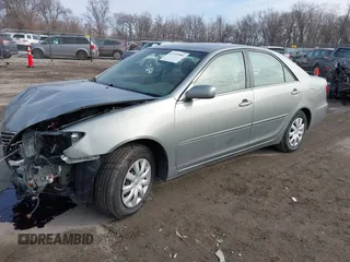 2006 Toyota Camry STD with VIN JTDBE30K763052567, listed as a IAAI auction lot 41553501 with 63,850 mi miles. Bid and sale history available at carsss.com. Image 2.