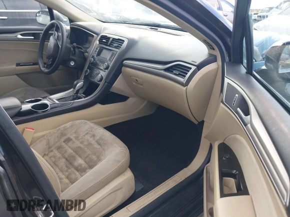 2013 Ford Fusion SE with VIN 3FA6P0H79DR216304, listed as a IAAI auction lot 41593482 with 125,480 mi miles. Bid and sale history available at carsss.com. Image 5.