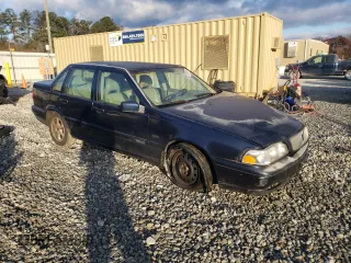 1998 Volvo S70 with VIN YV1LS5575W1507287, listed as a Copart auction lot 83608784 with Not provided miles and Salvage title. Bid and sale history available at DreamBid. Image 4.