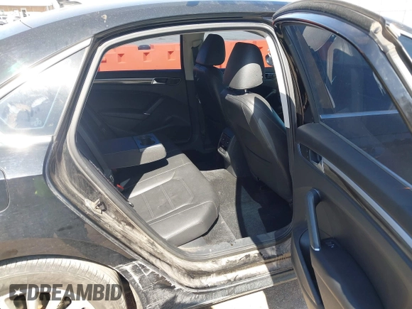 2016 Volkswagen Passat SE z VIN 1VWBS7A36GC056762, wystawiony jako IAAI lot #41848226 z przebiegiem 89 000 mil mil oraz . Historia ofert i sprzedaży dostępna na DreamBid. Obrazek 8.