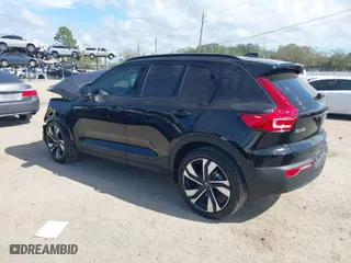 2025 Volvo XC40 Ultimate Dark Theme with VIN YV4L12UM1S2518271, listed as a IAAI auction lot 41688129 with NaN miles. Bid and sale history available at carsss.com. Image 3.