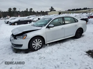 2013 Volkswagen Passat S z VIN 1VWAP7A3XDC118284, wystawiony jako Copart lot #44898255 z przebiegiem 130 099 mil mil oraz Szkoda całkowita • Salvage title. Historia ofert i sprzedaży dostępna na DreamBid. Obrazek 1.
