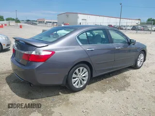 2013 Honda Accord EX z VIN 1HGCR2F79DA029761, wystawiony jako IAAI lot #42345850 z przebiegiem 169 562 mil mil oraz . Historia ofert i sprzedaży dostępna na DreamBid. Obrazek 4.