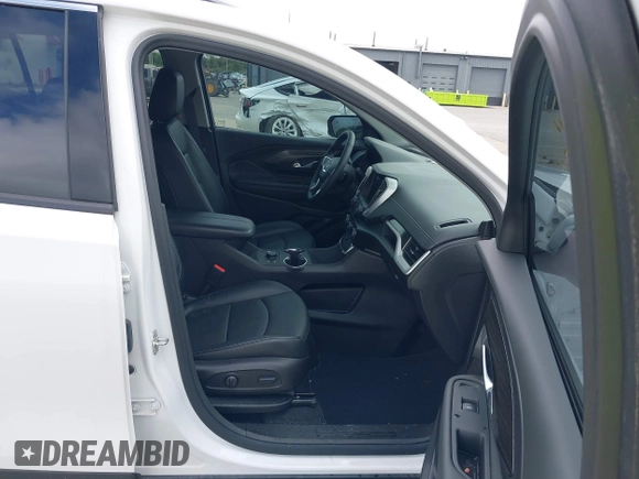 2024 GMC Terrain SLT z VIN 3GKALPEG5RL384887, wystawiony jako IAAI lot #42192857 z przebiegiem 4 267 mil mil oraz . Historia ofert i sprzedaży dostępna na DreamBid. Obrazek 5.