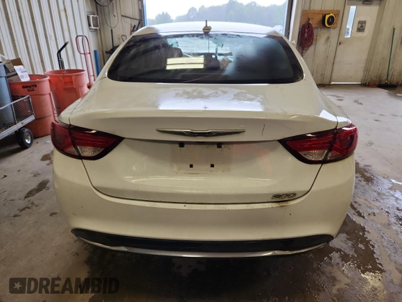 2015 Chrysler 200 Limited с VIN 1C3CCCAB6FN683909, выставлен на аукционе Copart как лот 60260105 с пробегом 216 843 миль миль и Чистый • Clean title. История ставок и продаж доступна на DreamBid. Изображение 6.