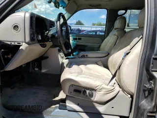 2001 GMC Yukon XL SLT with VIN 3GKGK26G91G232283, listed as a Copart auction lot 67481154 with 217,923 mi miles and Salvage Title. Bid and sale history available at carsss.com. Image 7.