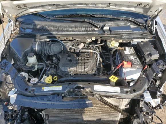 2012 Chrysler Town & Country Touring with VIN 2C4RC1BG8CR186265, listed as a Copart auction lot 46368575 with 194,259 mi miles and Salvage Title. Bid and sale history available at DreamBid. Image 12.