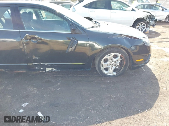 2010 Ford Fusion SE with VIN 3FAHP0HA0AR377897, listed as a IAAI auction lot 41780232 with 200,395 mi miles and . Bid and sale history available at carsss.com. Image 6.