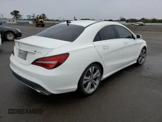 2019 Mercedes-Benz CLA with VIN WDDSJ4GB9KN771301, listed as a Copart auction lot 73356112 with 39,796 mi miles. Bid and sale history available at carsss.com. Image 3.