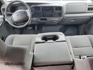 2002 Ford Excursion Special Serv z VIN 1FMNU40L62EB97141, wystawiony jako Copart lot #69656934 z przebiegiem 140 788 mil mil oraz Szkoda całkowita • Salvage title. Historia ofert i sprzedaży dostępna na DreamBid. Obrazek 8.