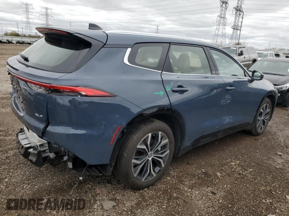 2025 Toyota Crown XLE z VIN JTDACAAJ4S3005535, wystawiony jako Copart lot #53840985 z przebiegiem 6 728 mil mil oraz Szkoda całkowita • Salvage title. Historia ofert i sprzedaży dostępna na DreamBid. Obrazek 3.