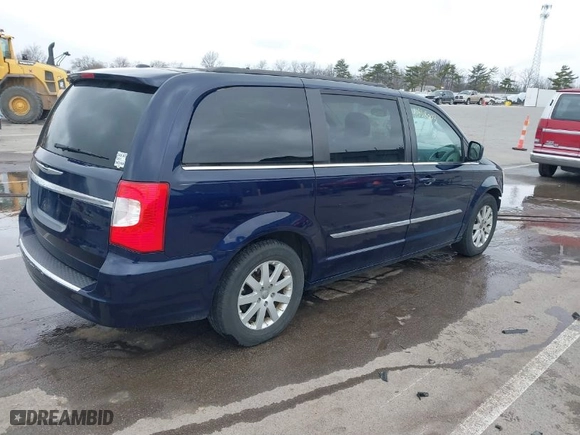 2014 Chrysler Town & Country Touring with VIN 2C4RC1BG8ER435280, listed as a IAAI auction lot 41838003 with 134,949 mi miles. Bid and sale history available at carsss.com. Image 4.