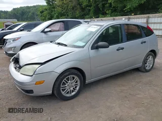 2005 Ford Focus S with VIN 3FAFP37N05R132259, listed as a IAAI auction lot 42474574 with 276,742 mi miles and . Bid and sale history available at DreamBid. Image 2.