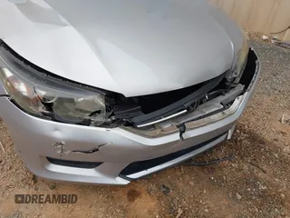 2014 Honda Accord LX with VIN 1HGCR2F33EA258614, listed as a IAAI auction lot 41759607 with 88,347 mi miles and . Bid and sale history available at carsss.com. Image 6.