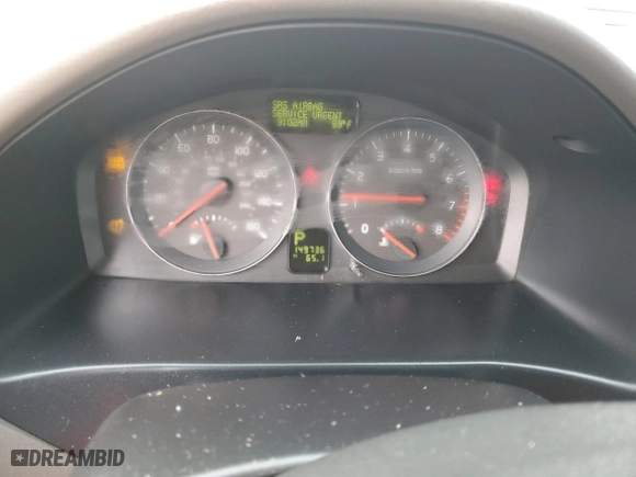2009 Volvo S40 2.4L with VIN YV1MS382392458209, listed as a Copart auction lot 43155255 with 149736 miles and Salvage Title. Bid and sale history available at carsss.com. Image 9.