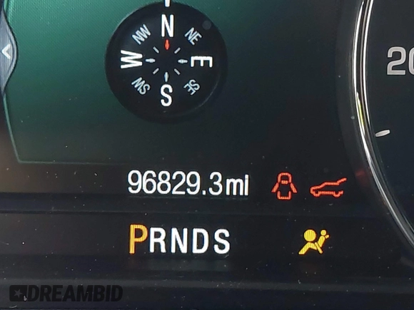 2016 Lincoln MKX Select with VIN 2LMTJ6KR8GBL63843, listed as a IAAI auction lot 41936801 with 96,829 mi miles. Bid and sale history available at carsss.com. Image 15.