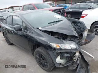 2013 Honda Civic LX z VIN 19XFB2F59DE018691, wystawiony jako IAAI lot #42178659 z przebiegiem 148 813 mil mil oraz . Historia ofert i sprzedaży dostępna na DreamBid. Obrazek 1.