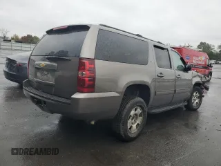 2013 Chevrolet Suburban LT with VIN 1GNSKJE71DR284486, listed as a Copart auction lot 72684014 with 223,855 mi miles and Salvage Title. Bid and sale history available at carsss.com. Image 3.