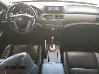 2008 Honda Accord EX-L z VIN 1HGCP26808A070137, wystawiony jako Copart lot #57124725 z przebiegiem 119 414 mil mil oraz Szkoda całkowita • Salvage title. Historia ofert i sprzedaży dostępna na DreamBid. Obrazek 8.