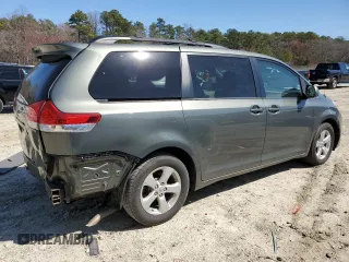 2012 Toyota Sienna LE AAS with VIN 5TDKK3DC0CS274812, listed as a Copart auction lot 49767715 with 124,699 mi miles and Salvage Title. Bid and sale history available at carsss.com. Image 3.