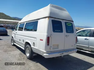 1985 Ford Econoline Cargo with VIN 1FBHS31L3FHA83624, listed as a IAAI auction lot 41987555 with 2,242 mi miles and . Bid and sale history available at DreamBid. Image 3.