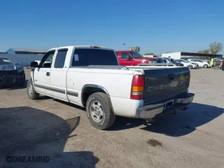 1999 Chevrolet Silverado 1500 LS with VIN 2GCEC19T1X1229396, listed as a IAAI auction lot 41212702 with 480,867 mi miles. Bid and sale history available at carsss.com. Image 3.