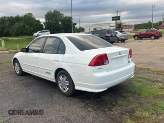 2004 Honda Civic z VIN 1HGEN26474L000211, wystawiony jako Copart lot #60339255 z przebiegiem 114 272 mil mil oraz Czysty tytuł • Clean title. Historia ofert i sprzedaży dostępna na DreamBid. Obrazek 3.