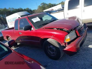 2000 GMC Sonoma SLS 1SR with VIN 1GTCS1950Y8270659, listed as a IAAI auction lot 41699057 with 159,654 mi miles and . Bid and sale history available at DreamBid. Image 13.