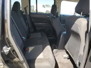 2017 Jeep Patriot Latitude with VIN 1C4NJPFB1HD184633, listed as a Copart auction lot 52252965 with 159,773 mi miles and Salvage Title. Bid and sale history available at DreamBid. Image 11.