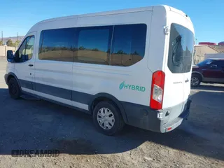 2019 Ford Transit with VIN 1FTYE2CM8KKB72492, listed as a IAAI auction lot 41371136 with 111,915 mi miles and . Bid and sale history available at DreamBid. Image 3.