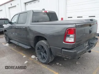 2022 Ram 1500 Big Horn with VIN 1C6SRFFT9NN247540, listed as a IAAI auction lot 41169742 with 32,425 mi miles. Bid and sale history available at carsss.com. Image 3.