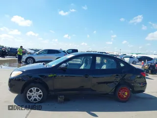 2010 Hyundai Elantra GLS z VIN KMHDU4AD1AU170856, wystawiony jako IAAI lot #42349714 z przebiegiem 160 598 mil mil oraz . Historia ofert i sprzedaży dostępna na DreamBid. Obrazek 15.