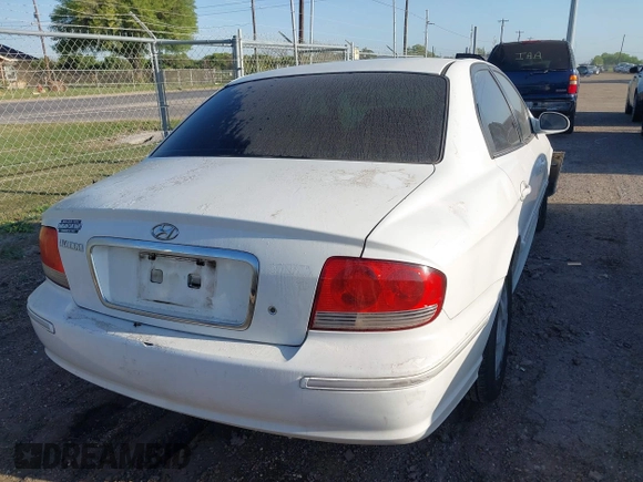 2005 Hyundai Sonata GLS with VIN KMHWF35H95A187681, listed as a IAAI auction lot 41998410 with 1 mi miles. Bid and sale history available at carsss.com. Image 4.