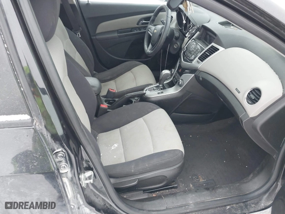 2013 Chevrolet Cruze LS with VIN 1G1PA5SH1D7267312, listed as a IAAI auction lot 41052844 with 181,905 mi miles. Bid and sale history available at carsss.com. Image 5.