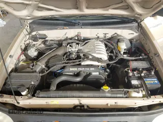 2003 Toyota Tacoma with VIN 5TEWN72N23Z279906, listed as a IAAI auction lot 41681617 with 177,614 mi miles. Bid and sale history available at carsss.com. Image 10.