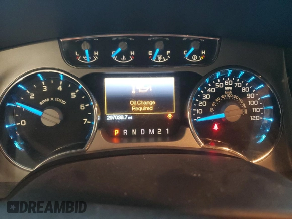 2013 Ford F-150 XL with VIN 1FTFW1EF0DFC12301, listed as a Copart auction lot 61483485 with 297,038 mi miles and Clean title. Bid and sale history available at DreamBid. Image 9.