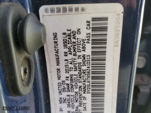 2006 Pontiac Vibe with VIN 5Y2SL67856Z410313, listed as a Copart auction lot 47704735 with 0 mi miles and Non Repairable. Bid and sale history available at carsss.com. Image 12.